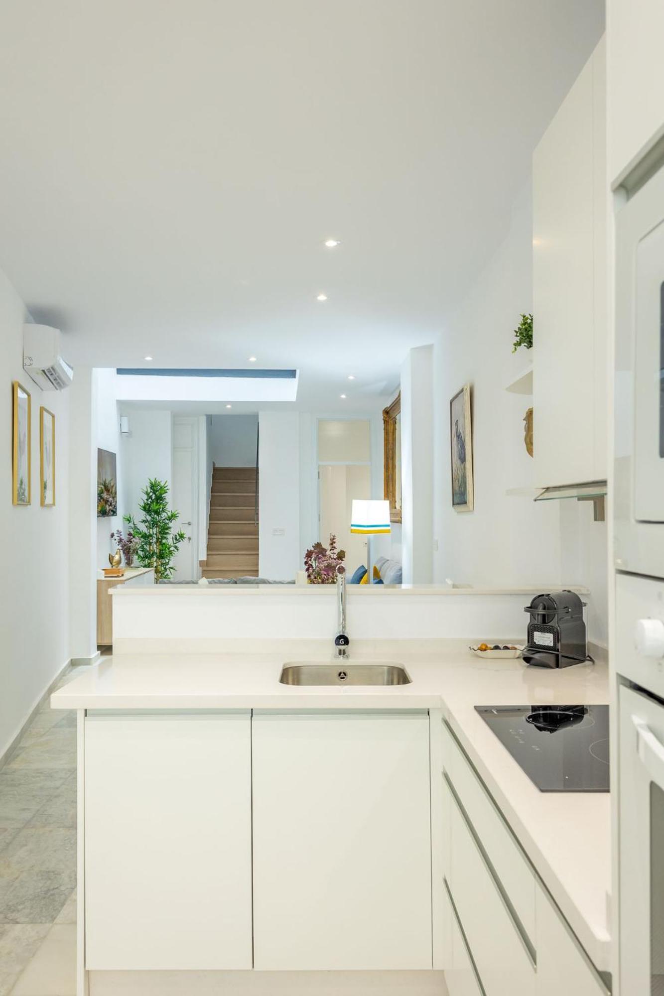 New! La Casa Del Cerrajero Lägenhet Sevilla Exteriör bild